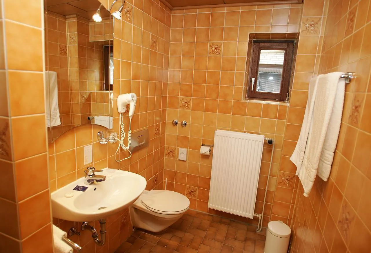 ***  Budget By Zeppelin Otel Hamburg Almanya